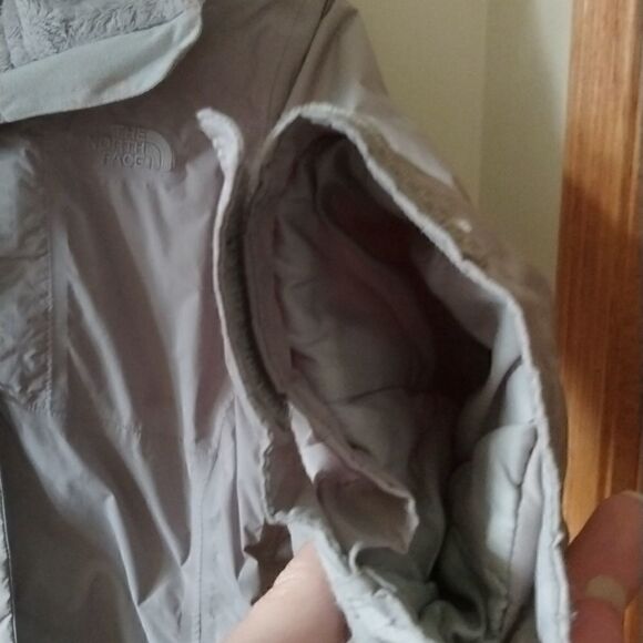 The North Face  - Picture 4 of 16